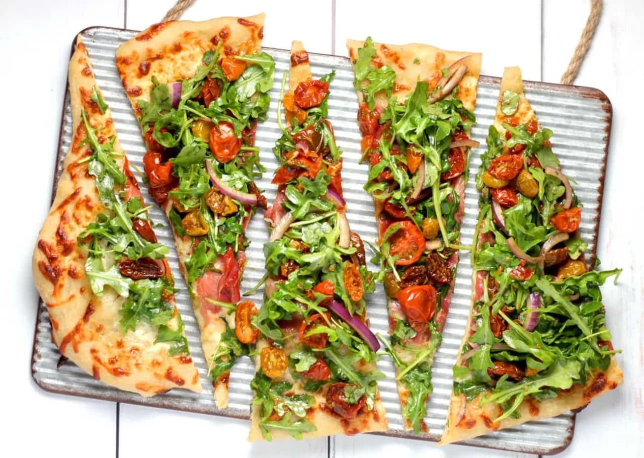 Pizza wegetariańska jakie dodatki - odkryj smaki, które zaskoczą